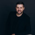 По мотивам американской классики с яркими элементами: квартира в Красноярске